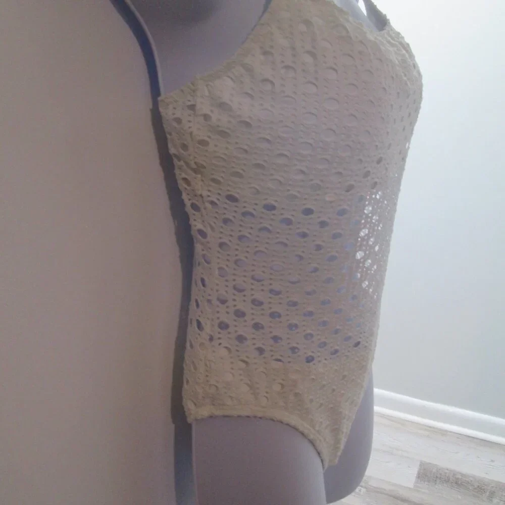 Carmen Marc Valvo Ivory Crochet Scoop-Back One-Piece Swimsuit